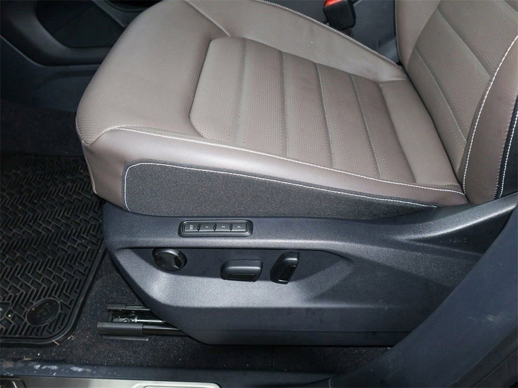 New 2026 Volkswagen Atlas SEL image 13