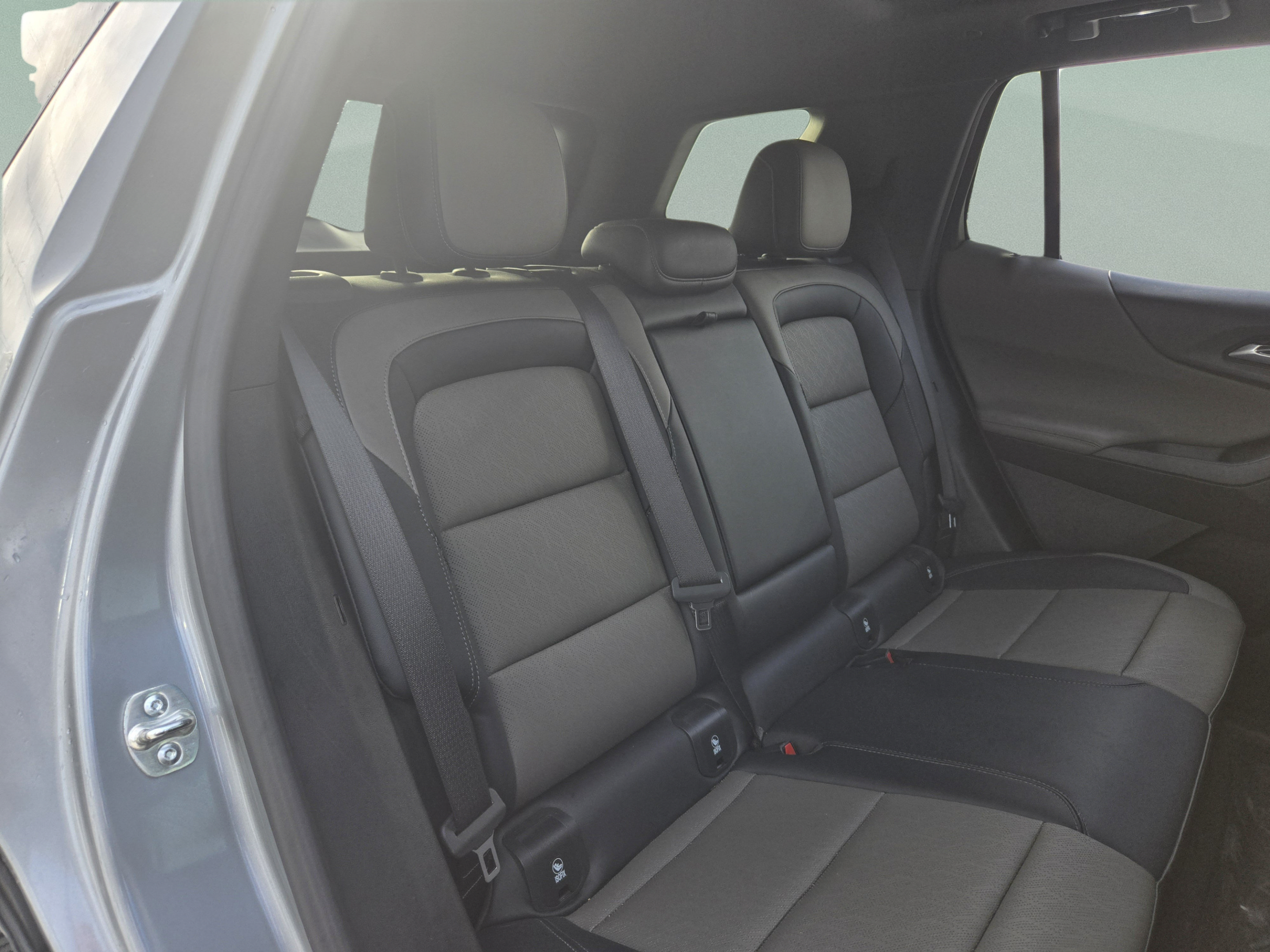 Used 2026 Chevrolet Equinox LT w/ Convenience Package II FWD image 24