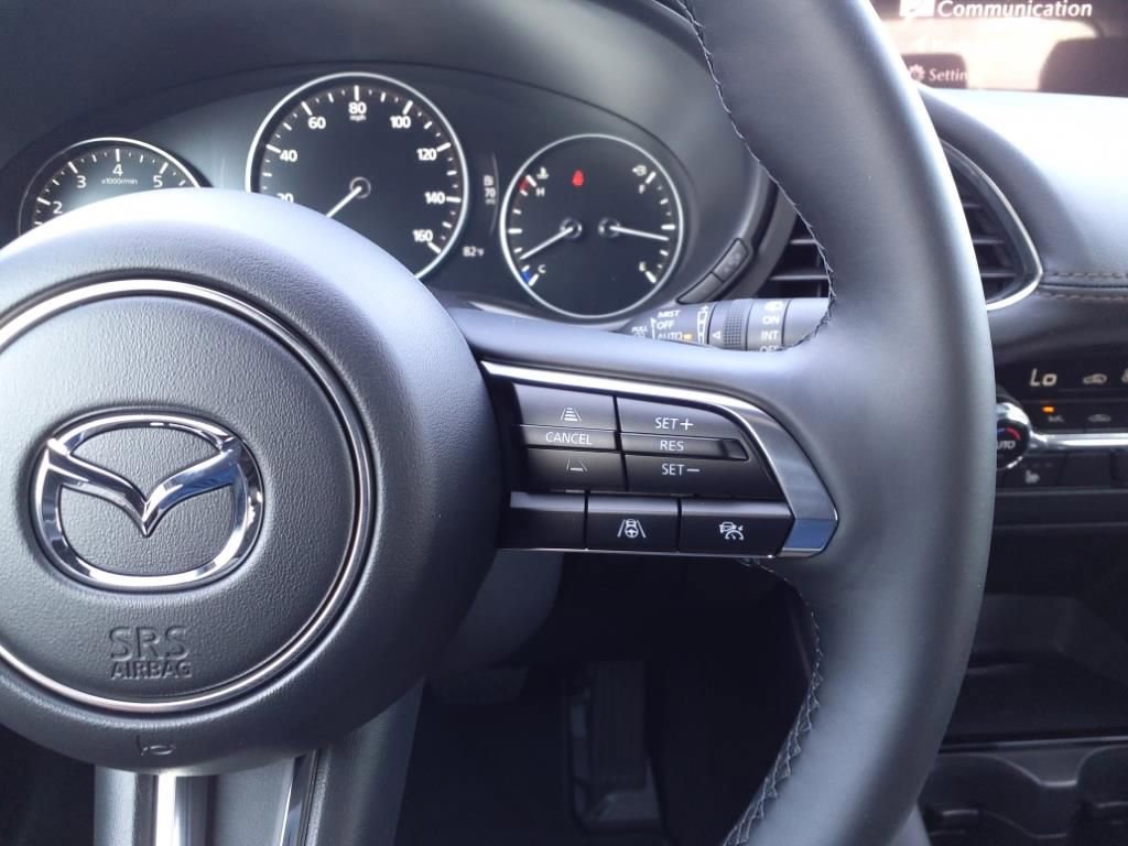 New 2024 MAZDA MAZDA3 Hatchback w/Premium Plus Pkg image 19