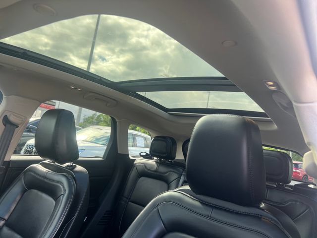 Certified 2024 Lincoln Corsair AWD w/ Equipment Group 101A image 25