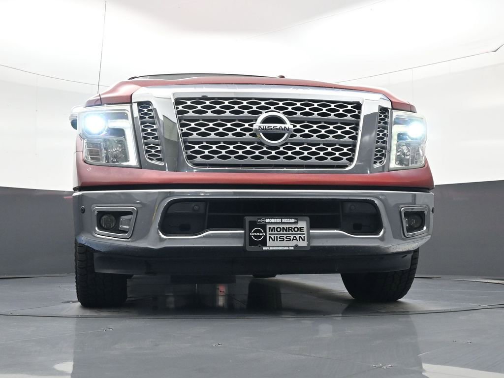 Used 2017 Nissan Titan SL RWD image 18