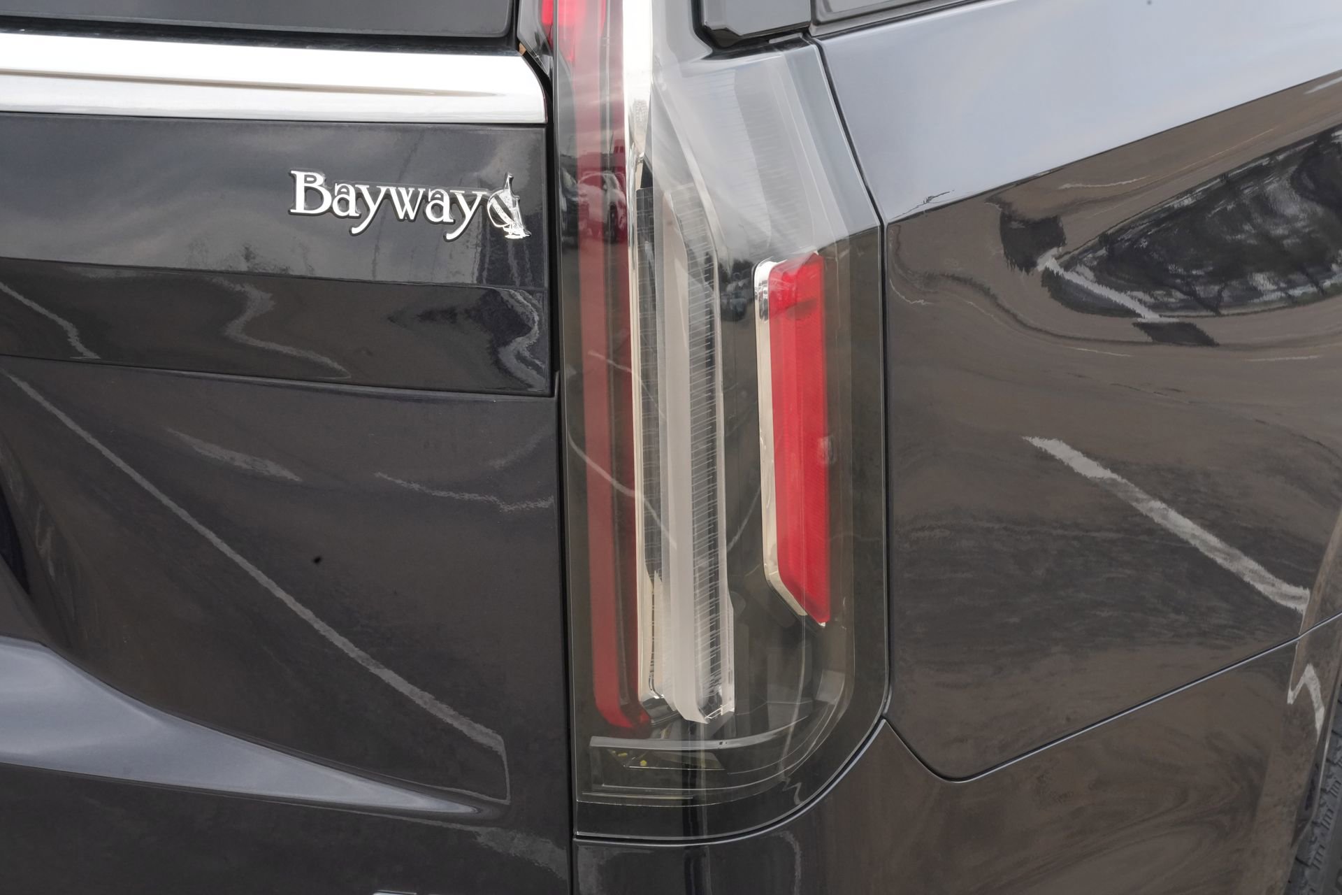 Certified 2023 Cadillac Escalade Premium Luxury Platinum image 23