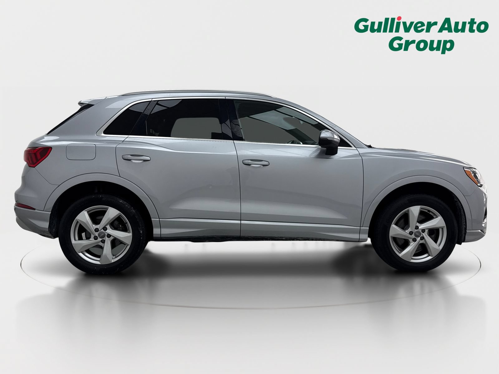 Used 2020 Audi Q3 2.0T Premium w/ Convenience Package AWD/4WD image 10