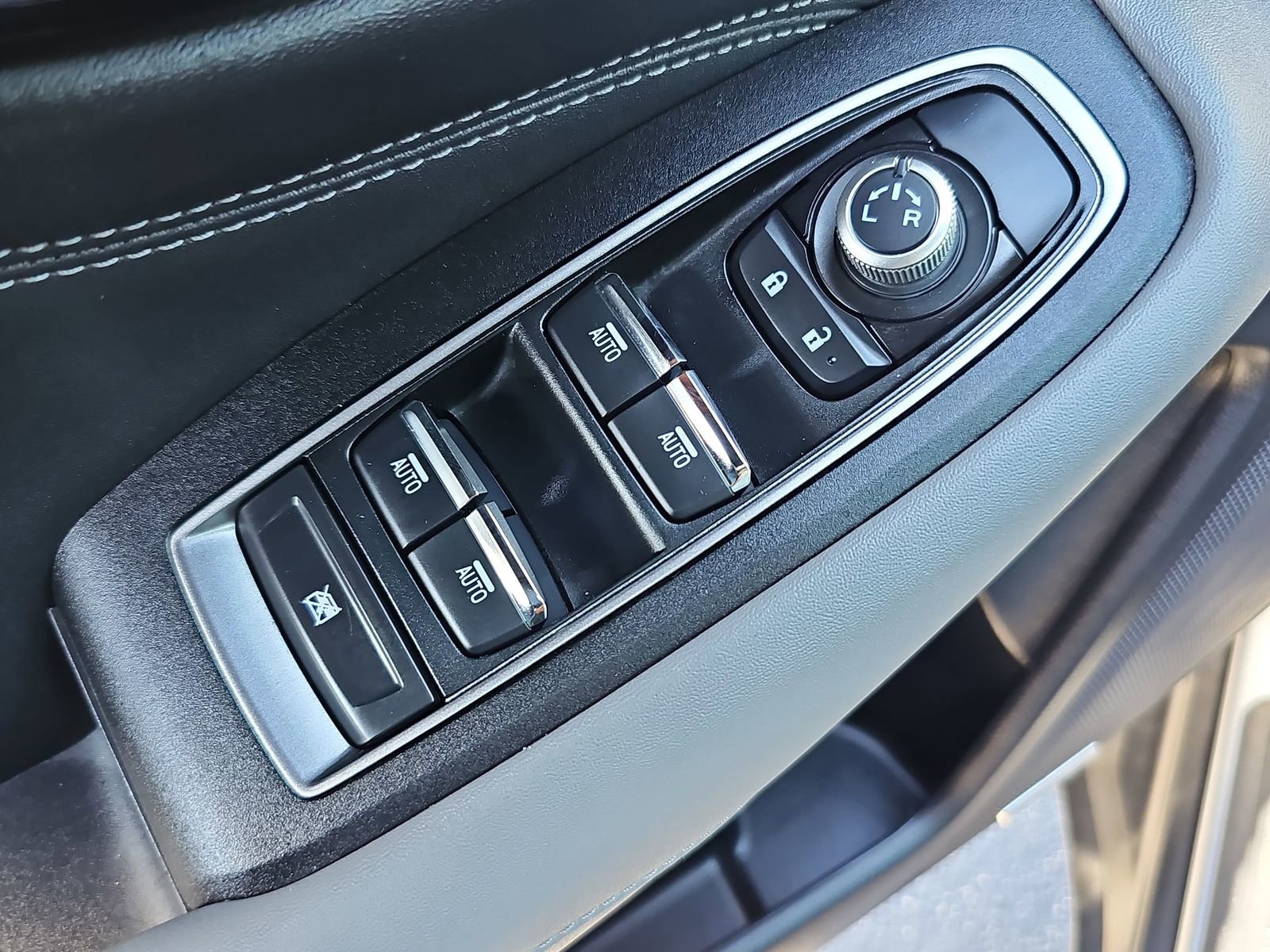 Certified 2023 Subaru Outback Limited image 29