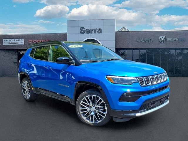 Used 2023 Jeep Compass Limited w/ Elite Group AWD/4WD image 1