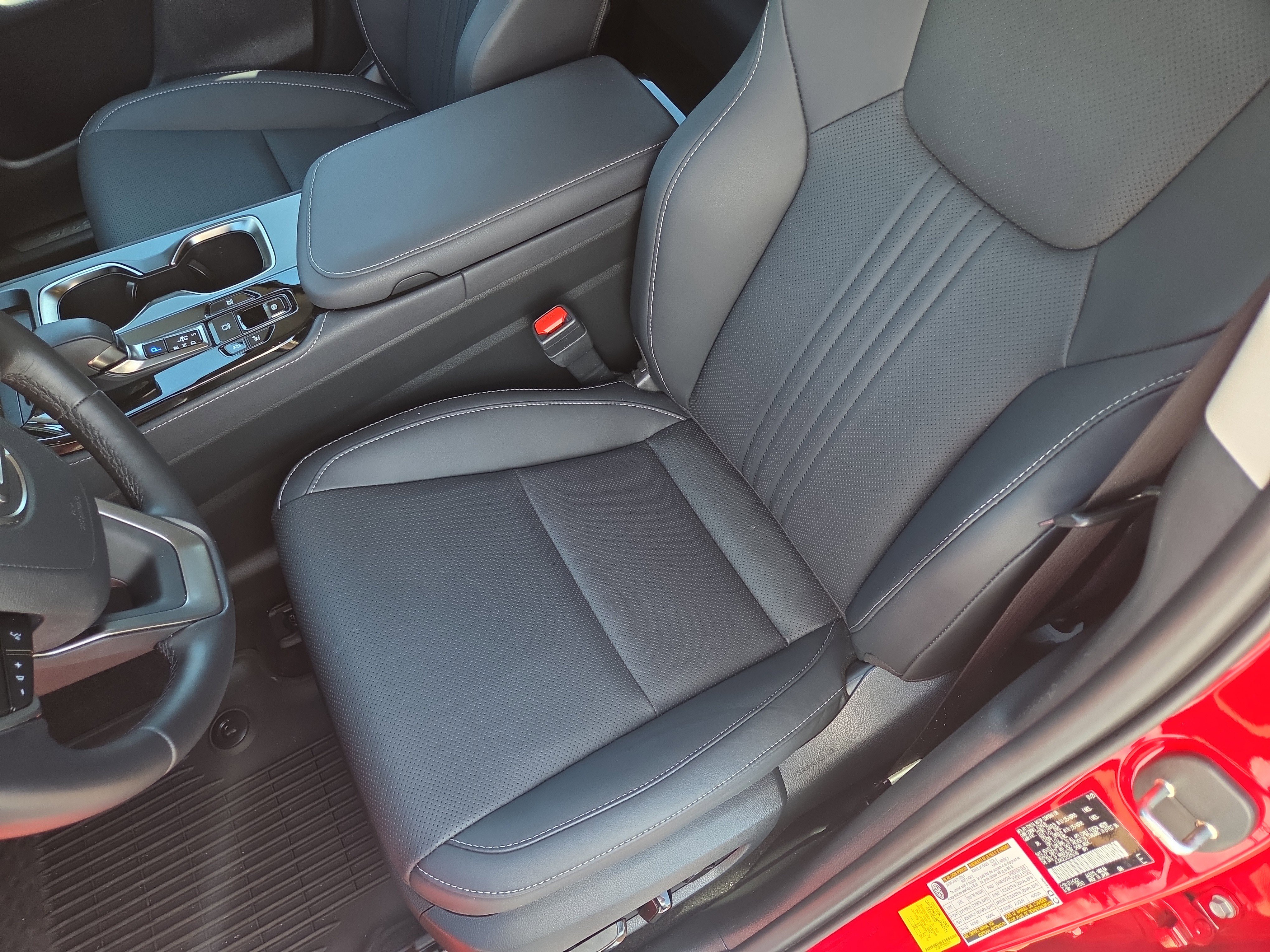 Certified 2025 Lexus NX 350h AWD w/ Accessory Package (2T) image 13