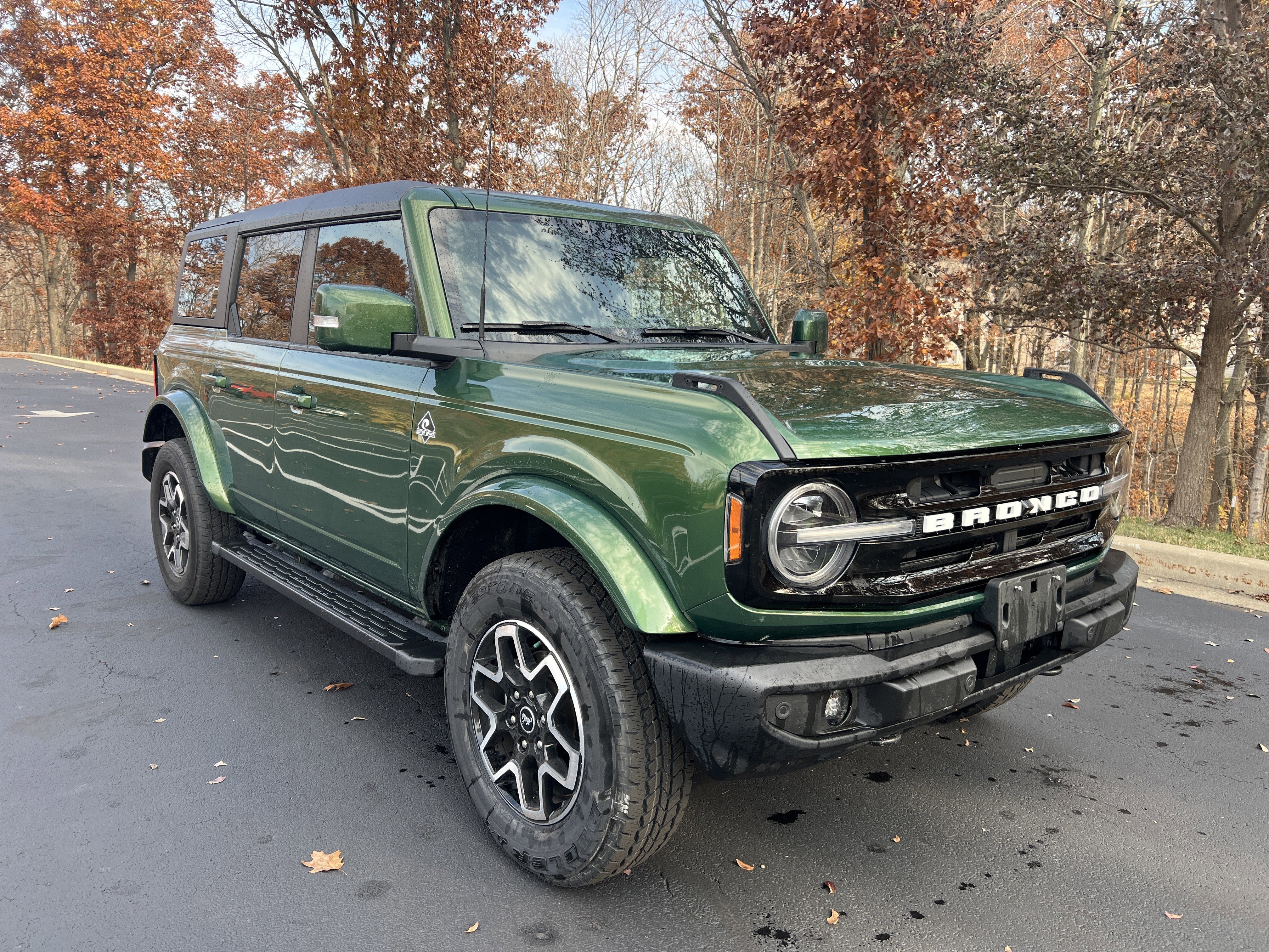 Used 2023 Ford Bronco Outer Banks image 8