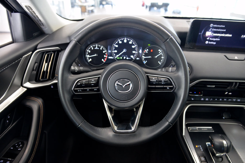 Certified 2024 MAZDA CX-90 3.3 Turbo w/ Premium Package AWD/4WD image 18