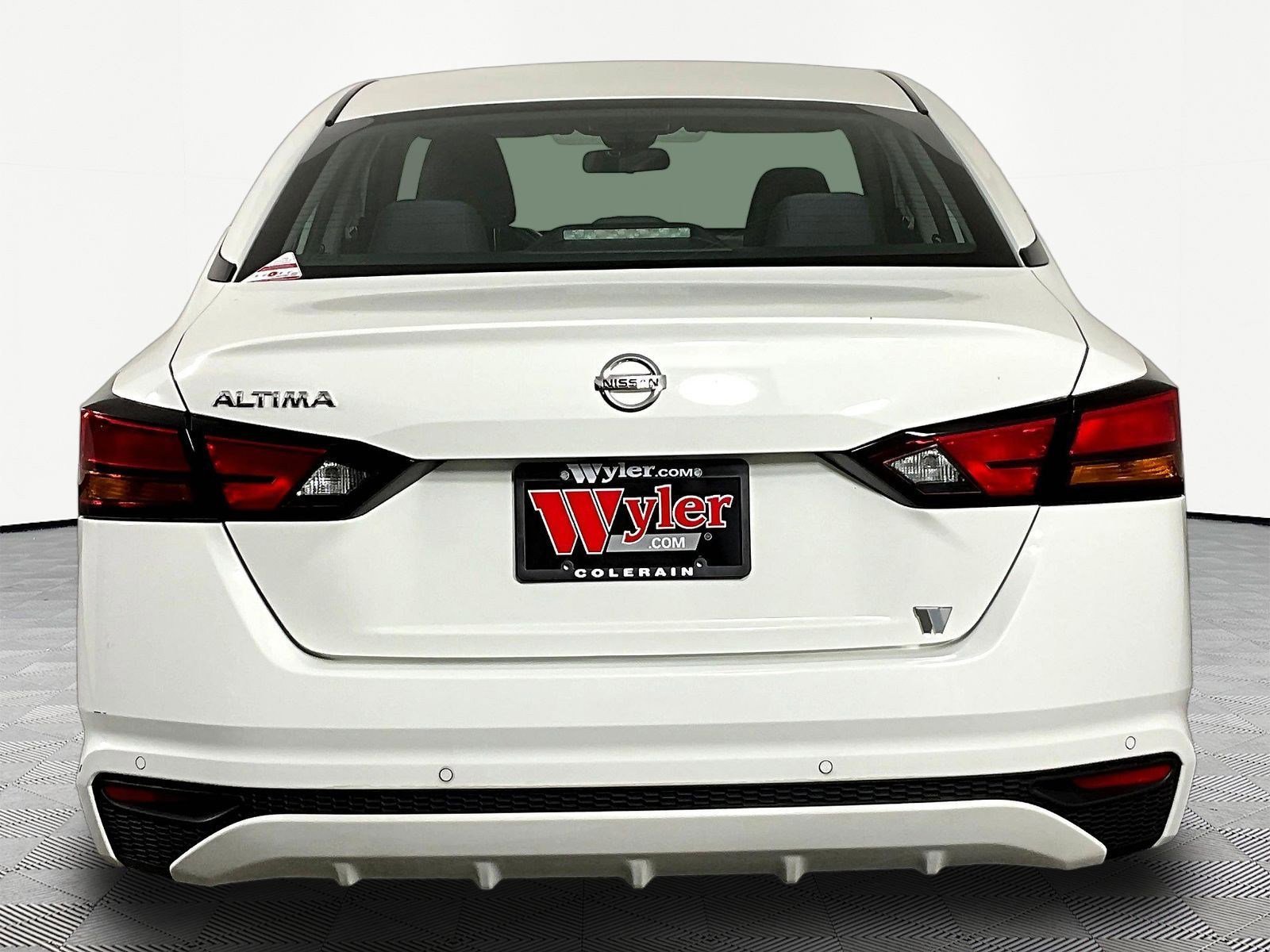 Certified 2022 Nissan Altima 2.5 S w/ Driver Assist Package FWD image 5