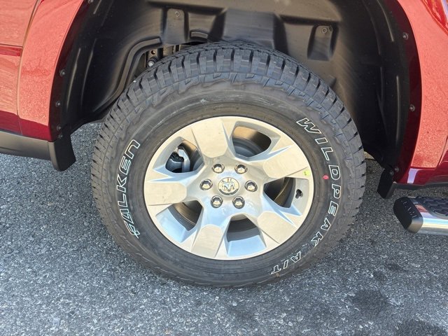 New 2026 RAM 1500 4x4 Crew Cab image 9