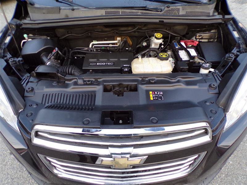 Used 2016 Chevrolet Trax LS image 36