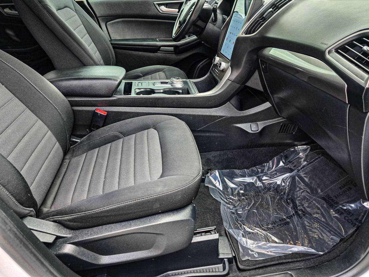 Used 2021 Ford Edge SE FWD image 38