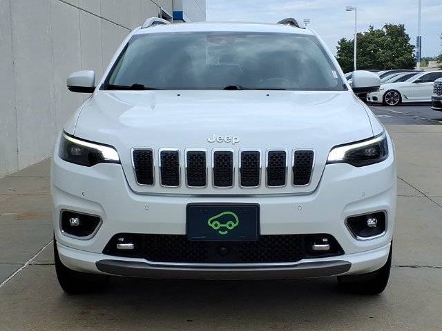 Used 2019 Jeep Cherokee Overland w/ Technology Group AWD/4WD image 2