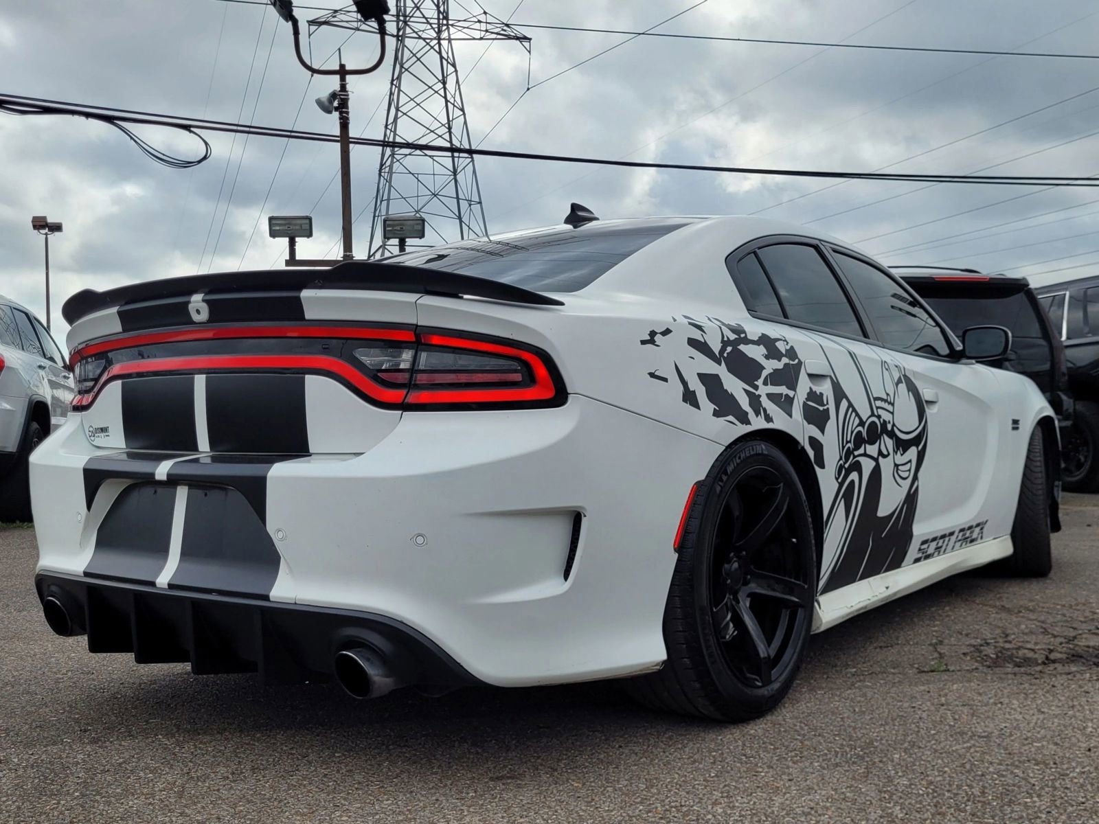 Used 2017 Dodge Charger R/T Scat Pack w/ Dynamics Package RWD image 8