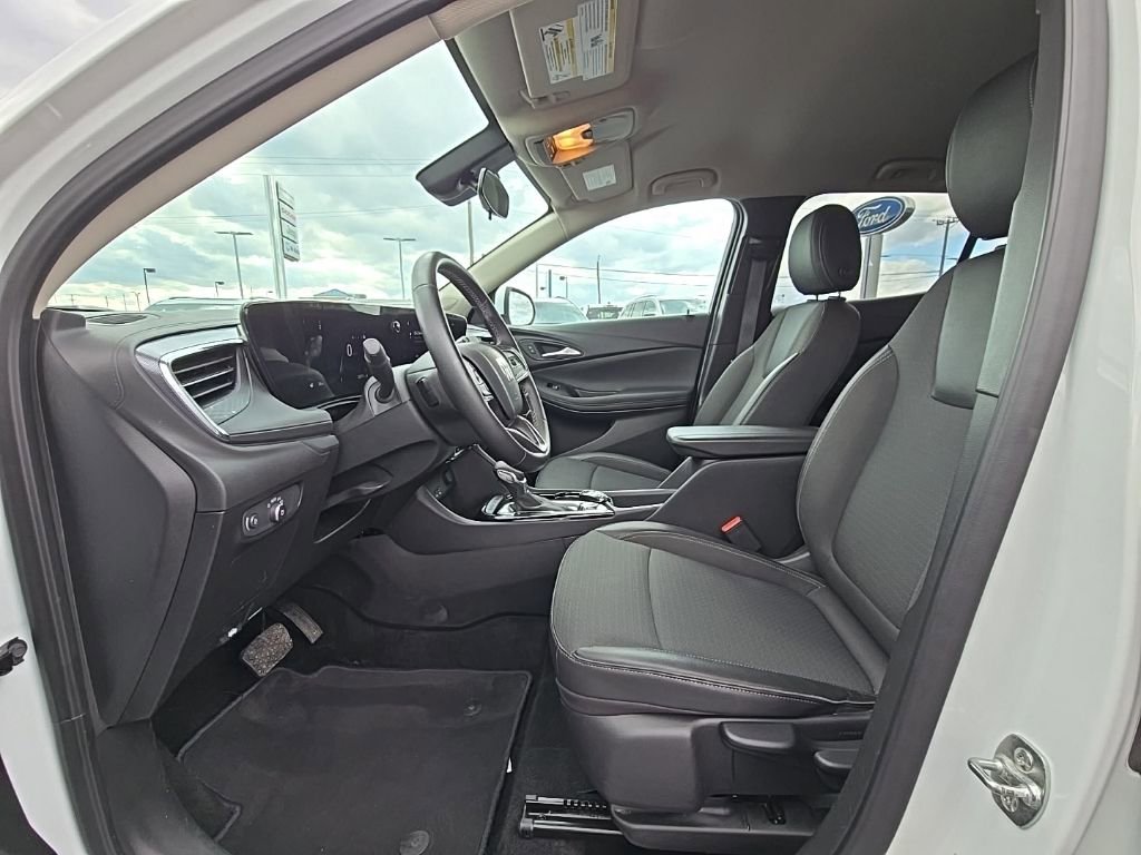 Used 2025 Buick Encore GX Preferred image 8