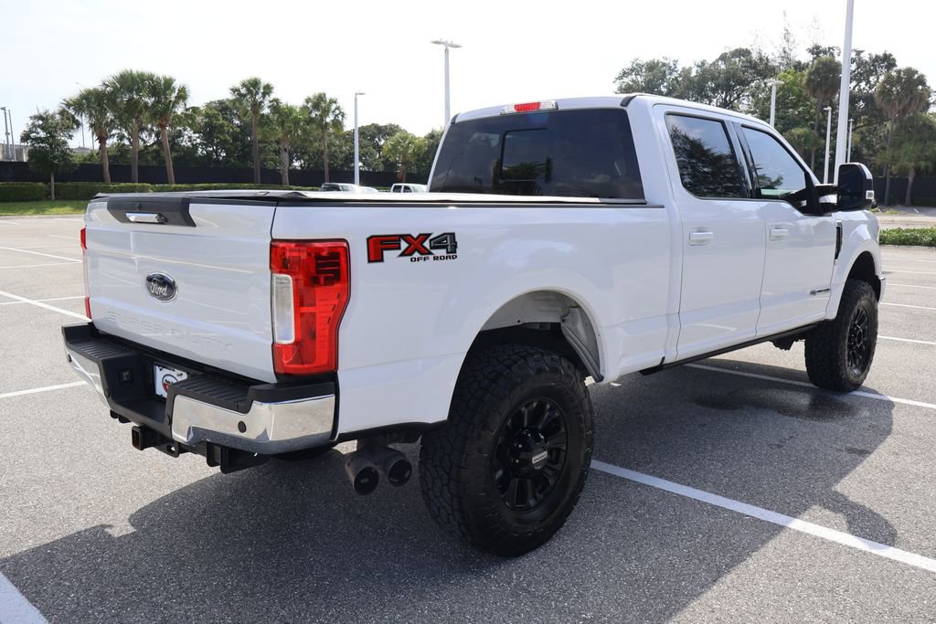 Used 2018 Ford F250 Lariat w/ Lariat Value Package AWD/4WD image 8