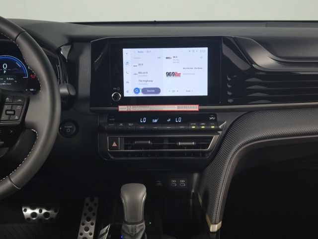 New 2026 Toyota Camry SE w/ Convenience Package FWD image 18