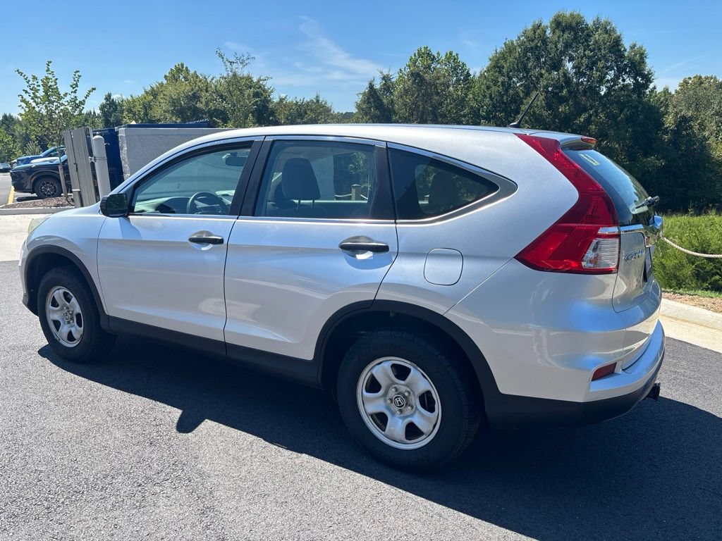 Used 2015 Honda CR-V LX image 5