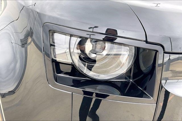 Used 2025 Land Rover Defender 110 S image 35
