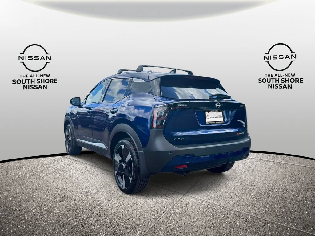 Used 2026 Nissan Kicks SR w/ Cold Weather Package AWD/4WD image 7