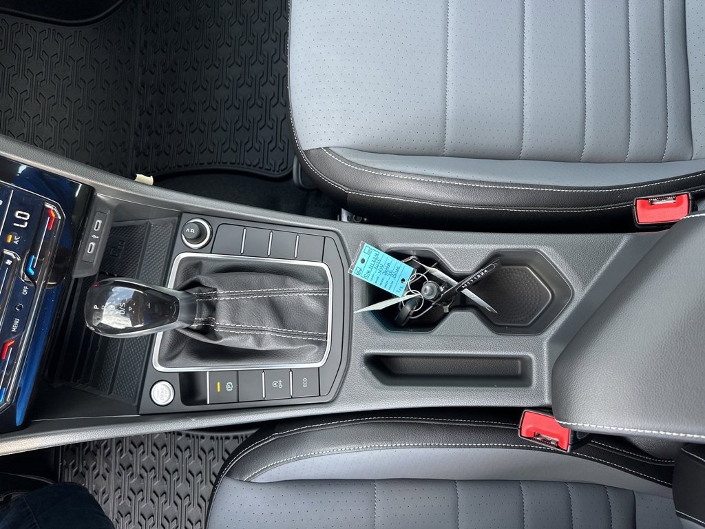 New 2025 Volkswagen Jetta SE image 19