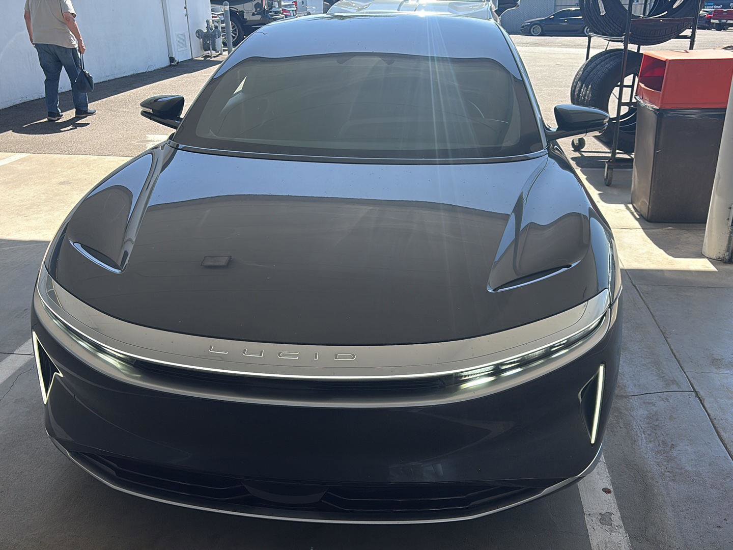 Used 2024 Lucid Air Touring image 3