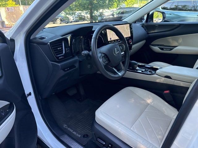 Used 2025 Lexus NX 350h AWD w/ Rear Seat Package image 8