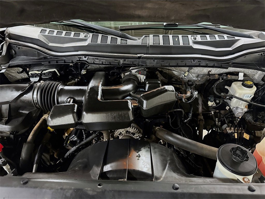 Used 2017 Ford F350 Lariat image 27