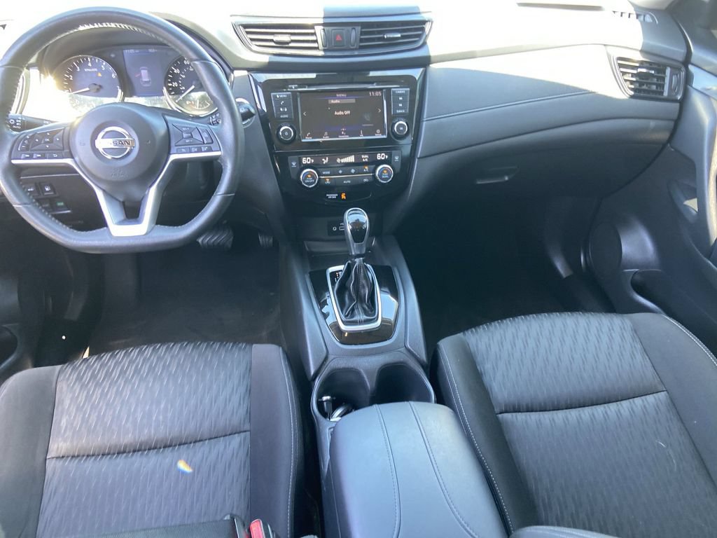 Used 2020 Nissan Rogue SV AWD/4WD image 15