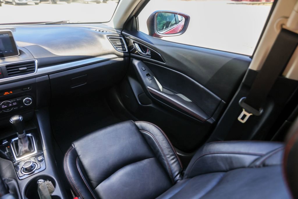 Used 2015 MAZDA MAZDA3 s Touring image 26