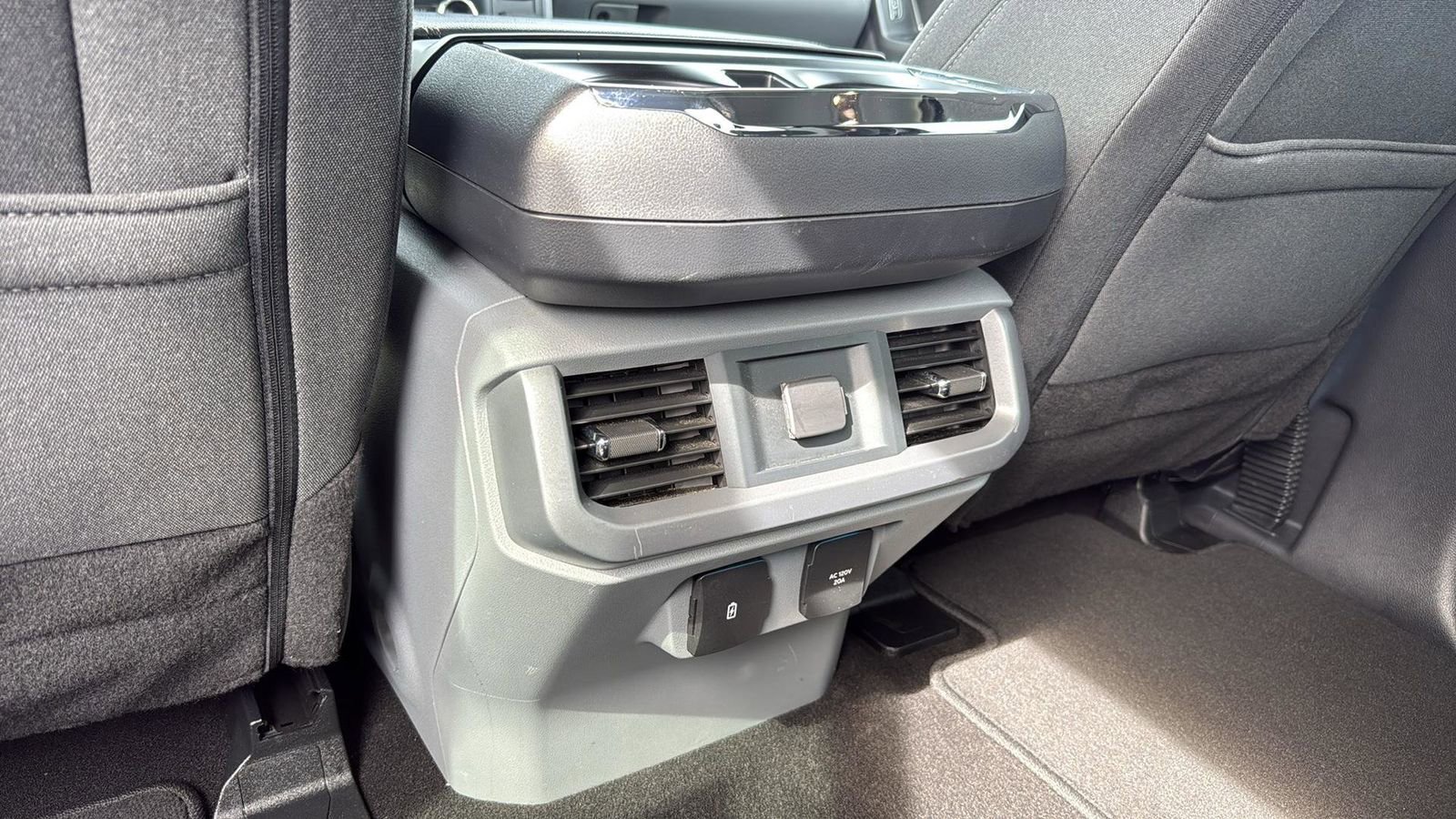 Certified 2025 Ford F150 XLT w/ Equipment Group 301A Standard image 28