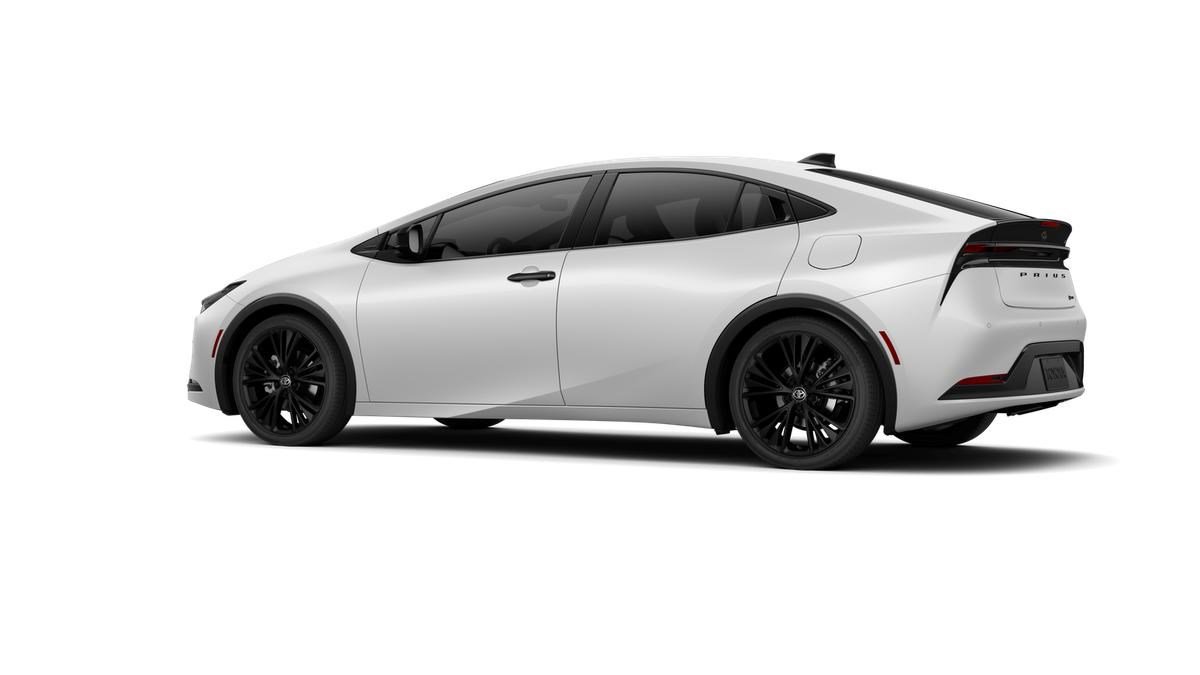 New 2026 Toyota Prius FWD image 13