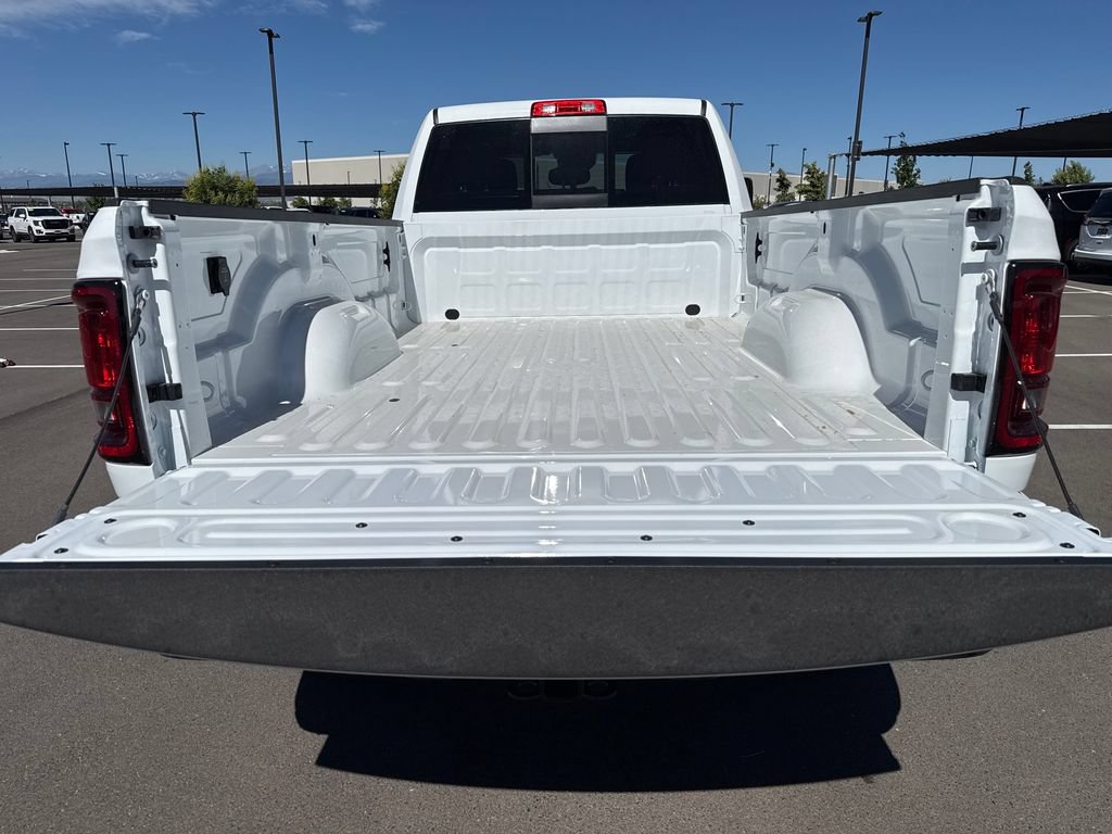 New 2026 RAM 2500 Tradesman AWD/4WD image 27