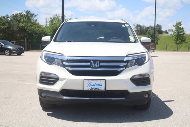 Used 2017 Honda Pilot Touring image 3