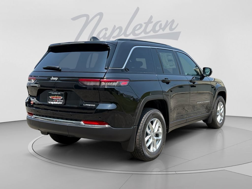 New 2026 Jeep Grand Cherokee Laredo X AWD/4WD image 7