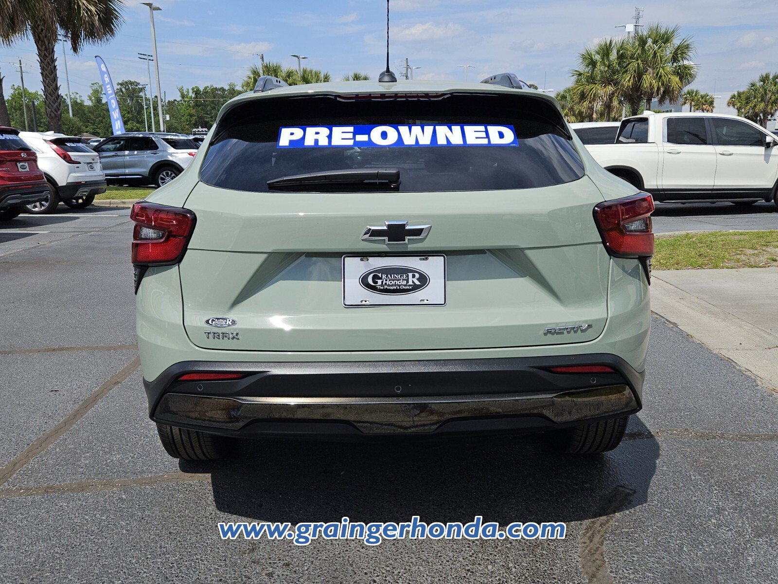 Used 2025 Chevrolet Trax ACTIV w/ Driver Confidence Package FWD image 4
