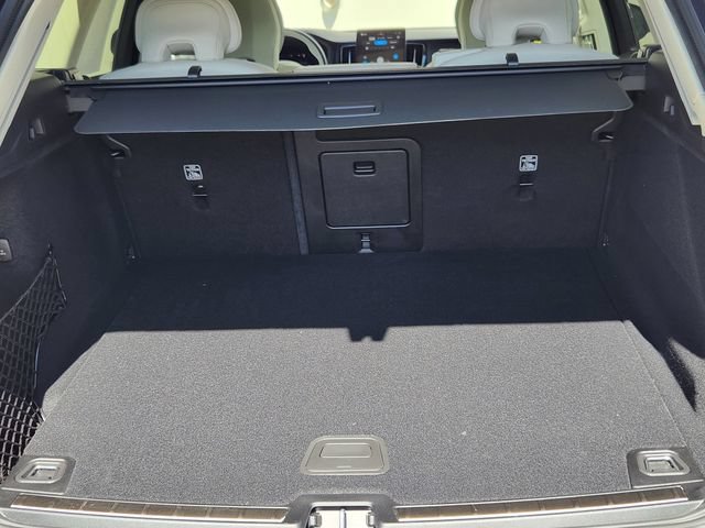New 2026 Volvo XC60 B5 Ultra w/ Climate Package AWD/4WD image 18