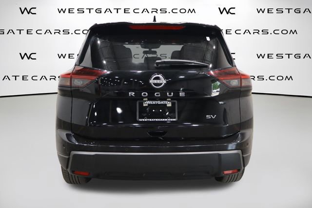 Used 2024 Nissan Rogue SV image 7