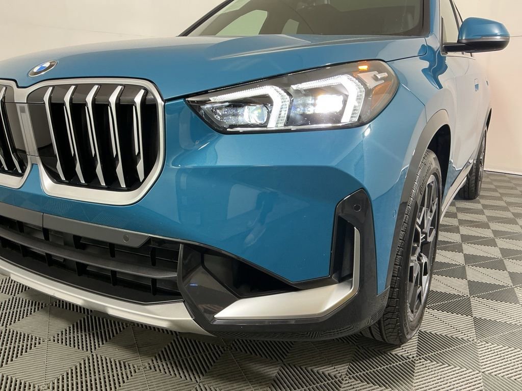 Certified 2025 BMW X1 xDrive28i w/ Convenience Package image 9