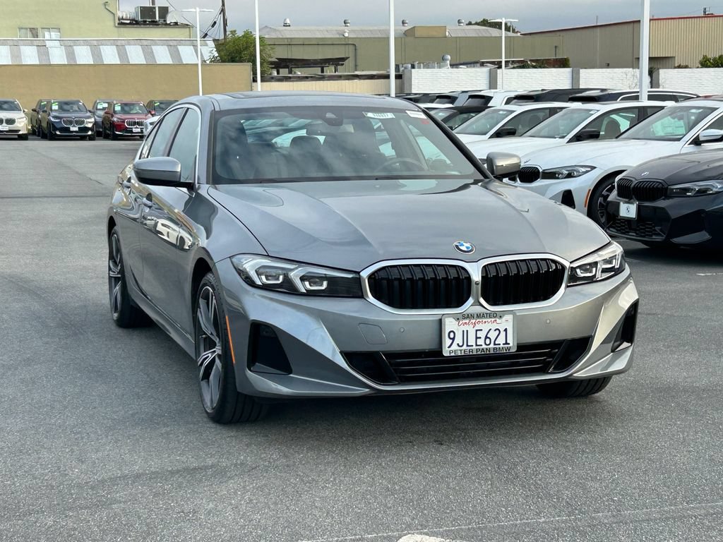 Used 2024 BMW 330i Sedan w/ Convenience Package RWD image 7