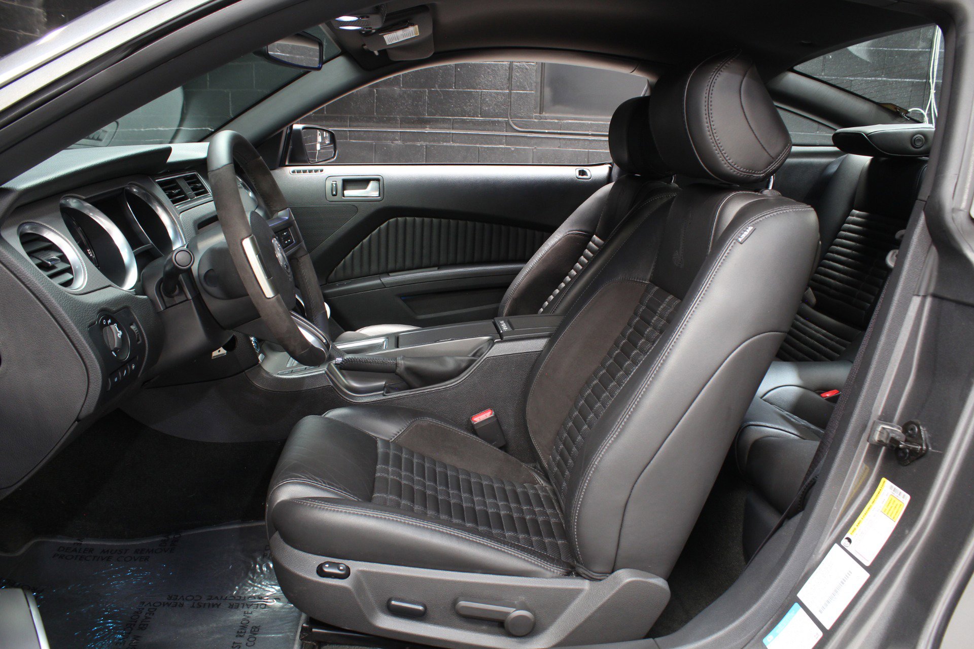 Used 2014 Ford Mustang Shelby GT500 w/ Equipment Group 821A RWD image 46