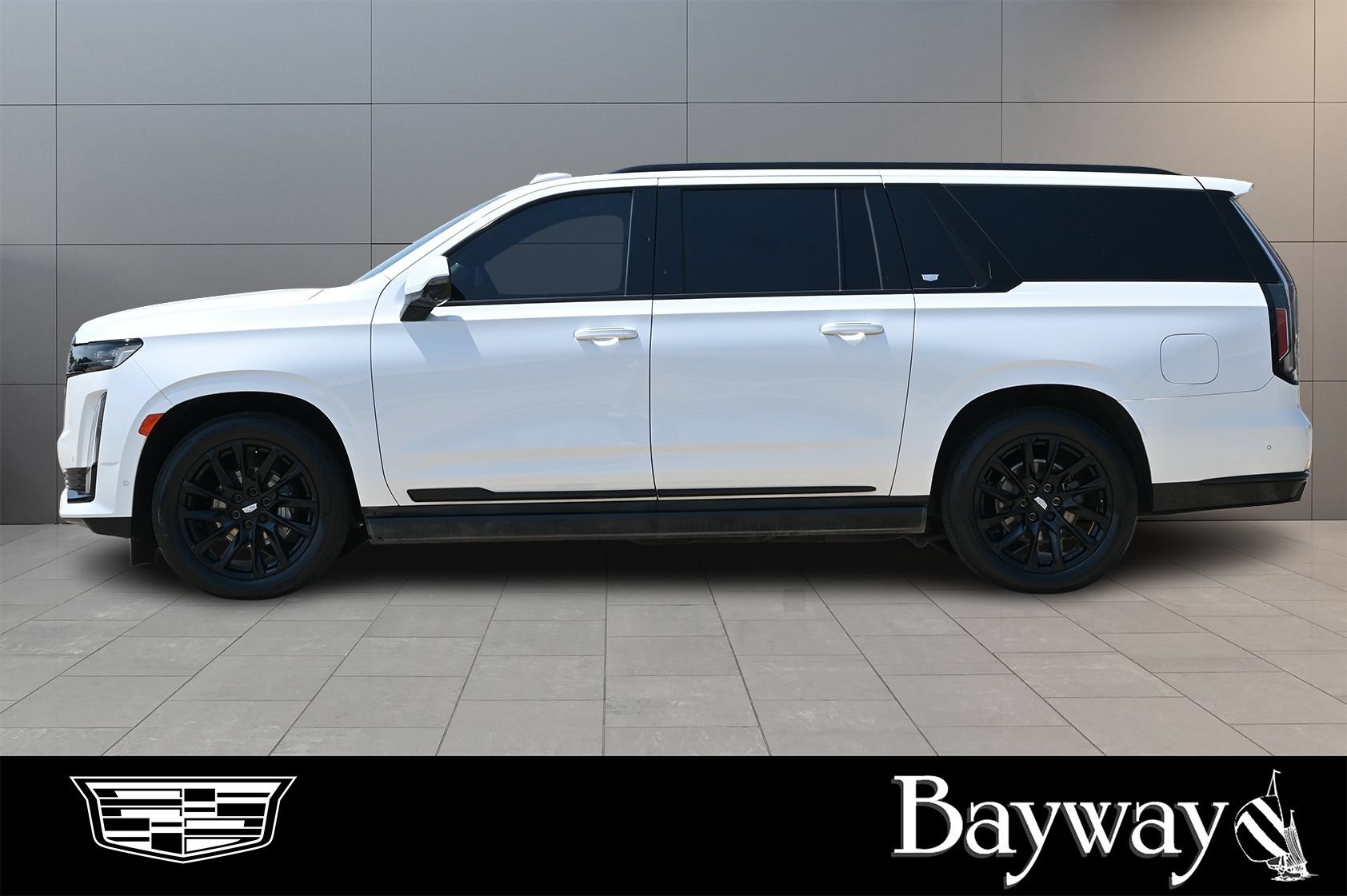 Used 2023 Cadillac Escalade ESV Sport w/ LPO, ONYX Package AWD/4WD image 5