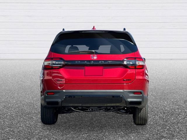 New 2026 Honda Pilot Sport image 4