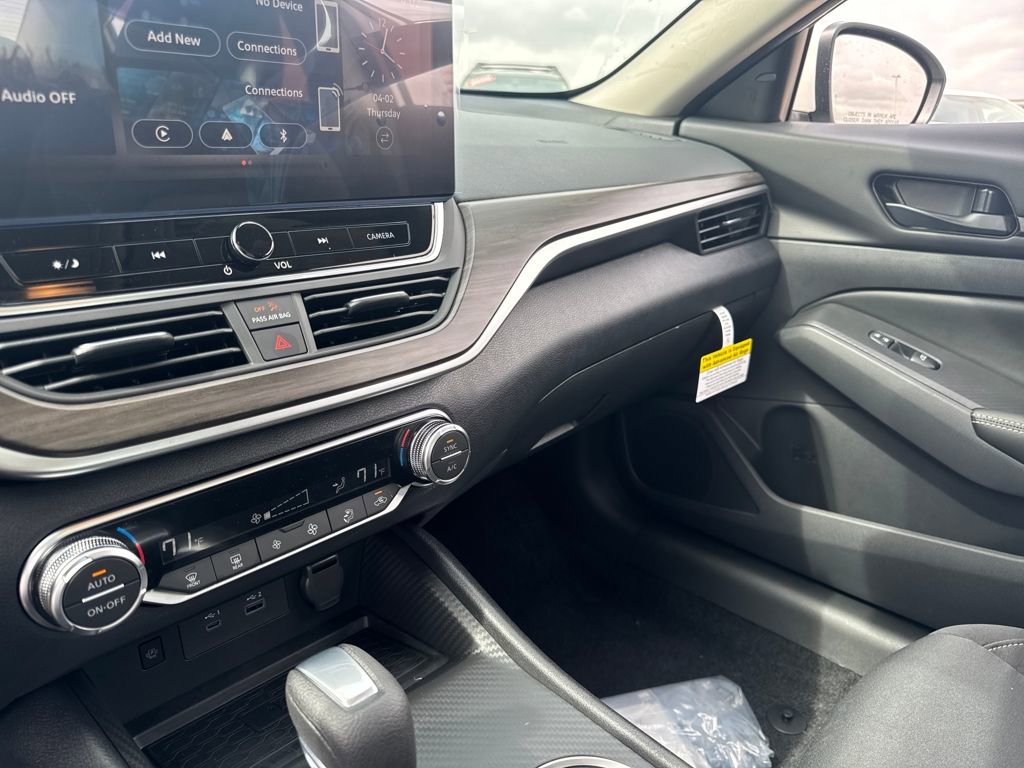 New 2026 Nissan Altima 2.5 SV w/ SV Special Edition Package FWD image 18