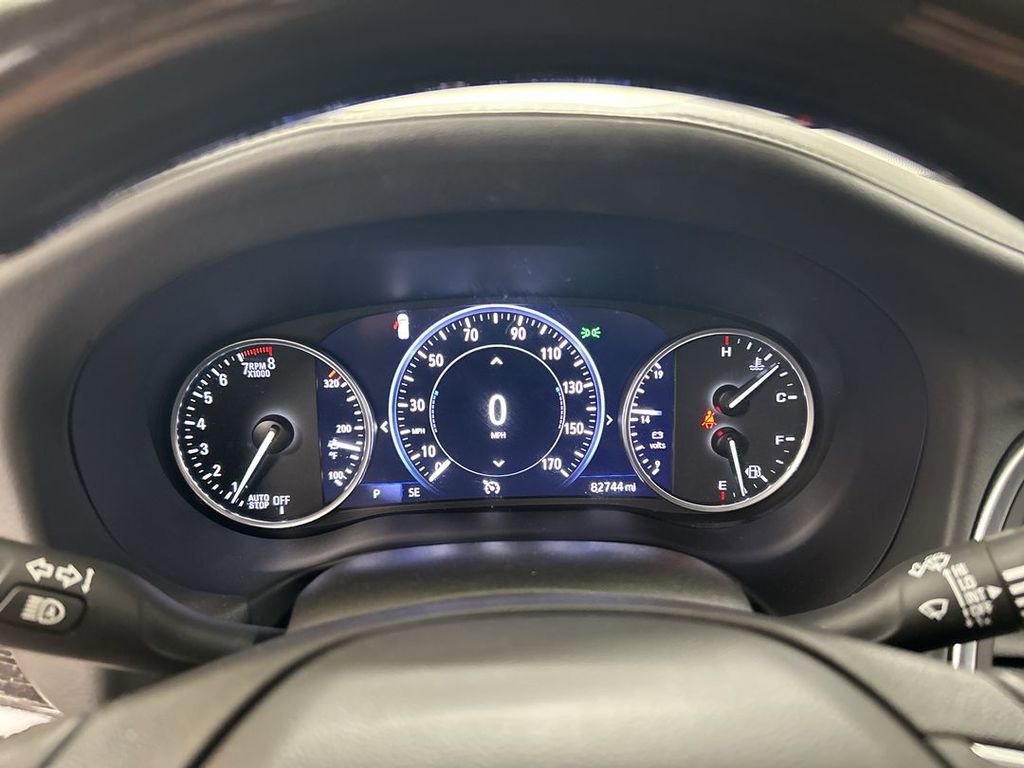 Used 2020 Buick Enclave Avenir w/ Avenir Technology Package AWD/4WD image 13