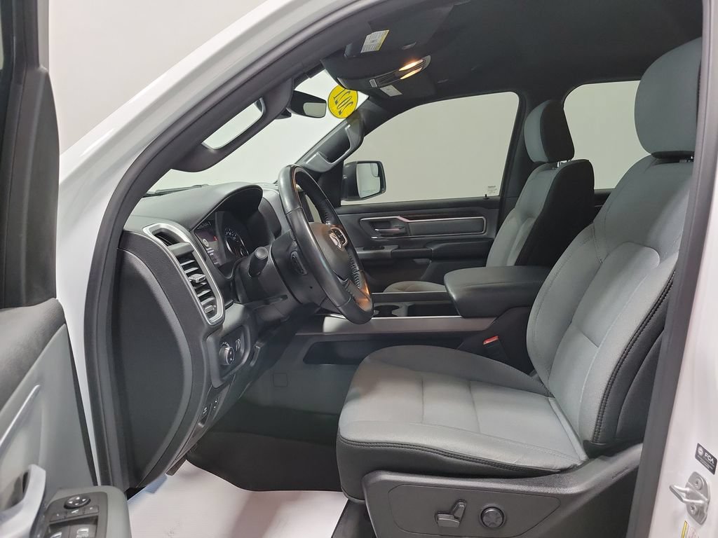 Used 2021 RAM 1500 Big Horn AWD/4WD image 2
