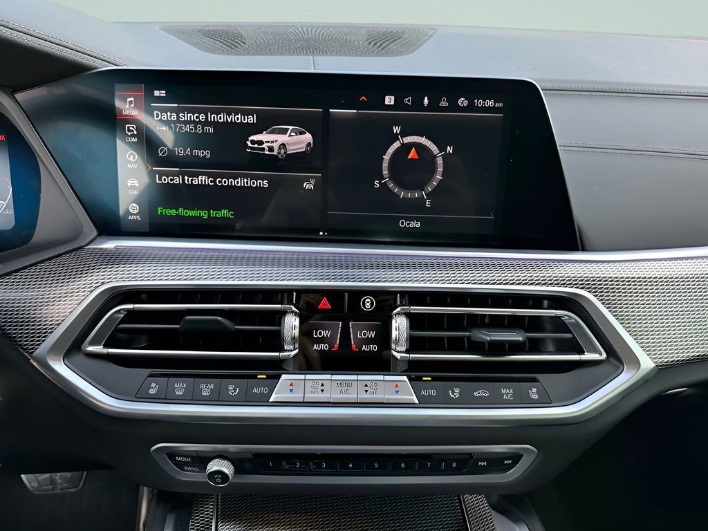 Used 2023 BMW X6 M50i w/ Parking Assistance Package image 18