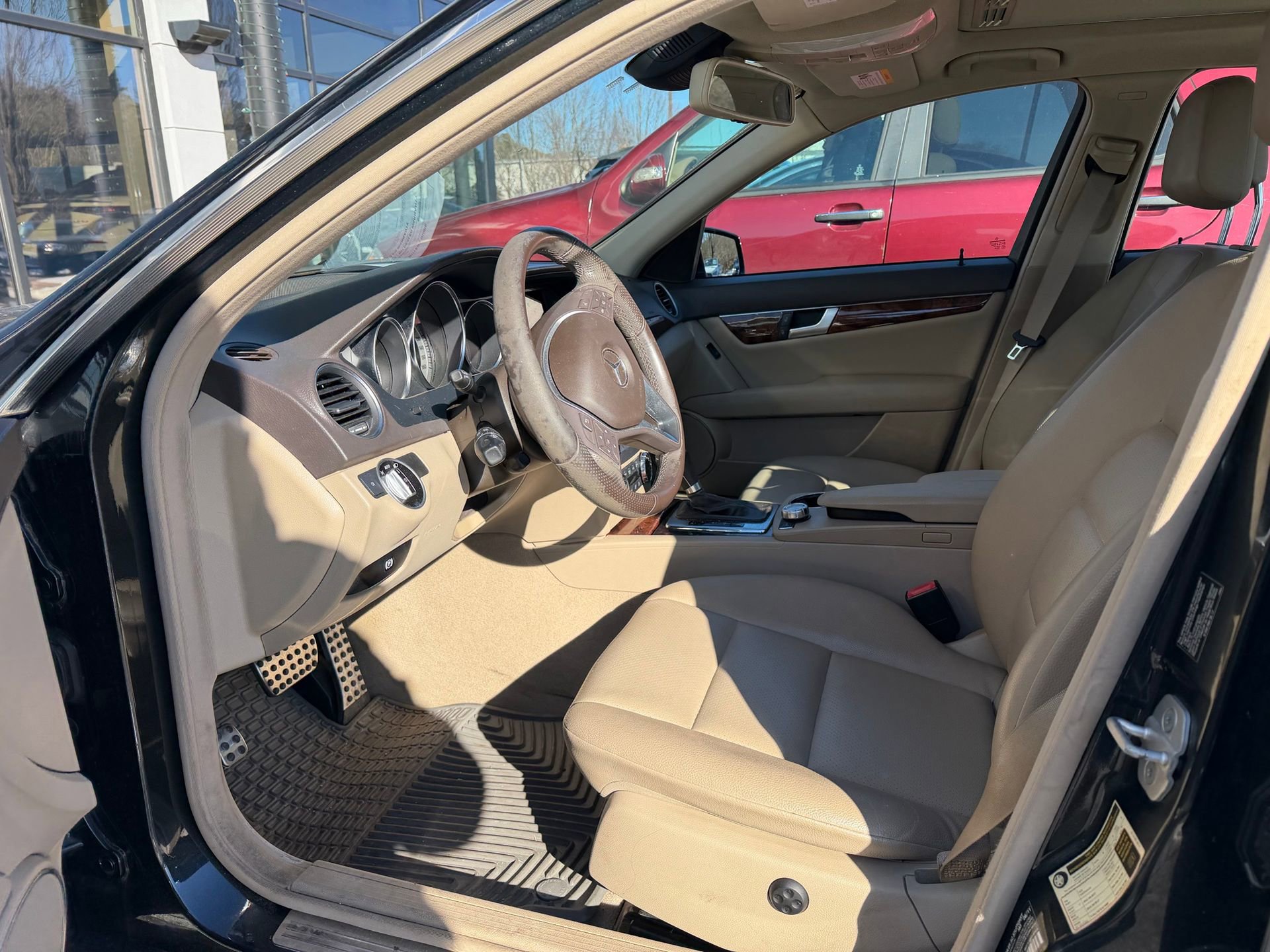 Used 2012 Mercedes-Benz C 300 4MATIC Sedan image 8