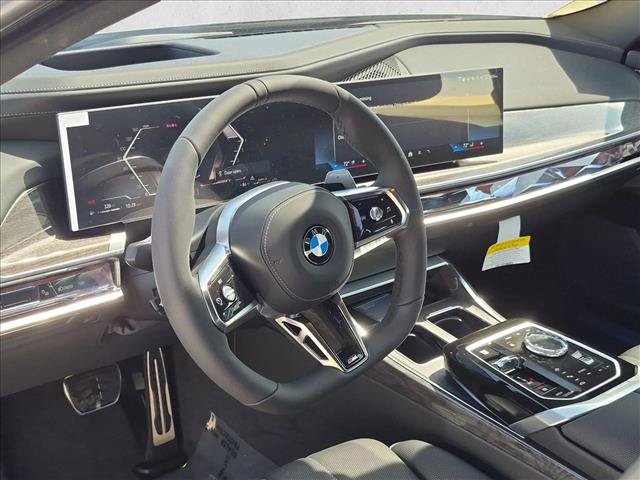New 2026 BMW 760i xDrive AWD/4WD image 3