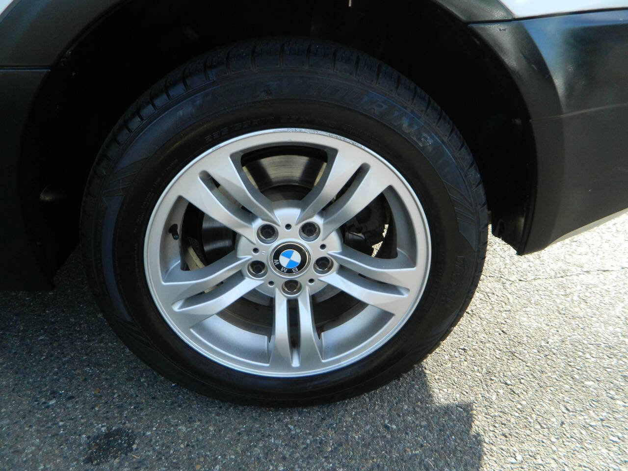 Used 2004 BMW X3 3.0i image 23